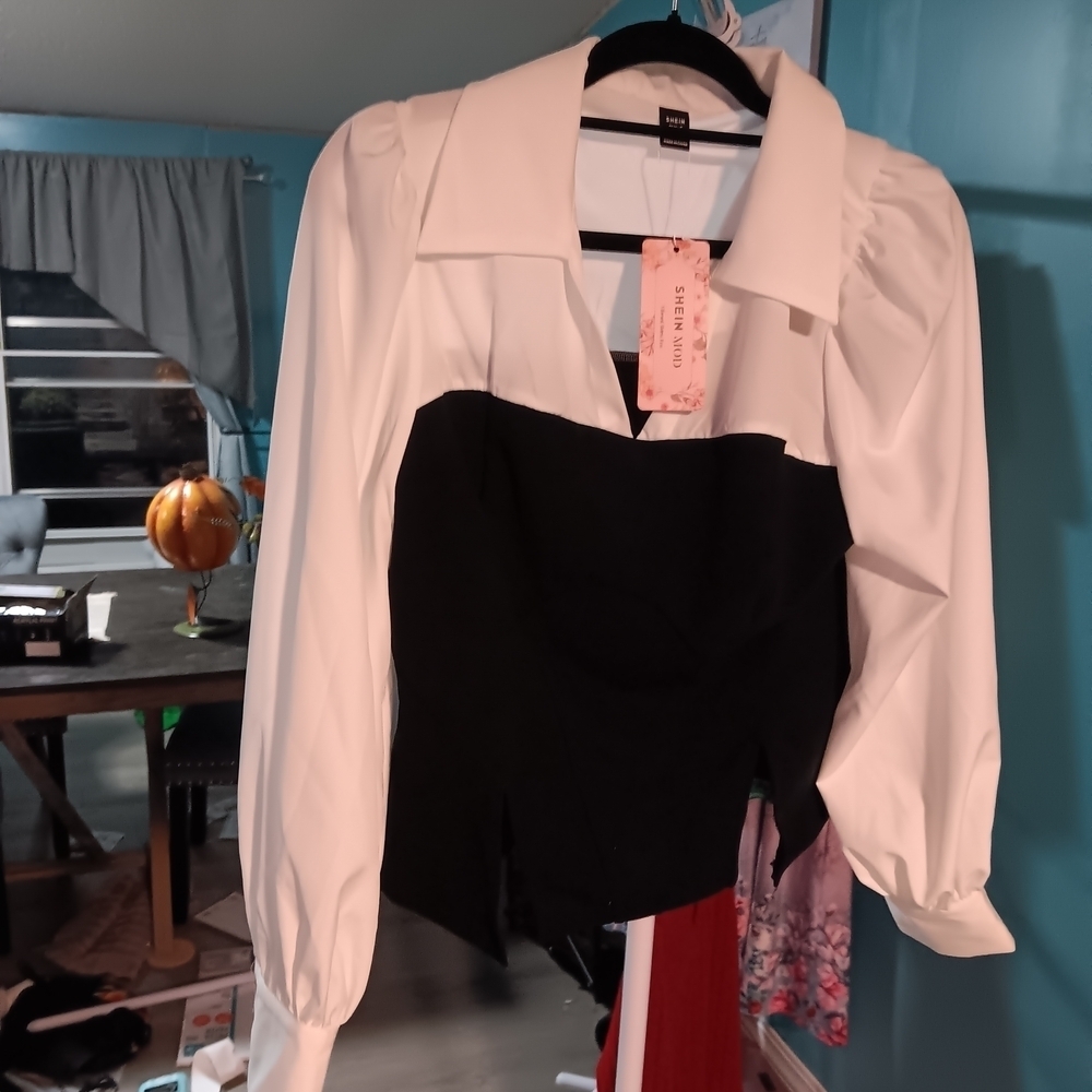 Elegant Black and White Women's Top NWT